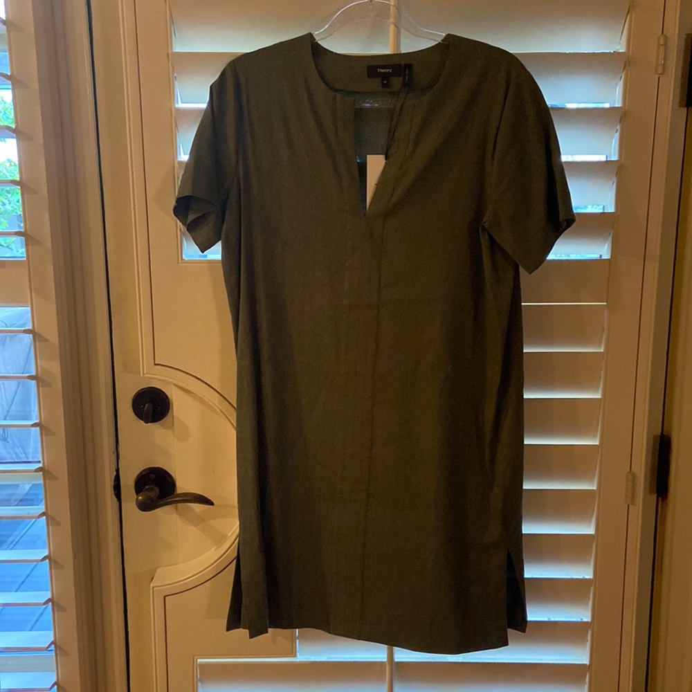 Vince split front military green shift